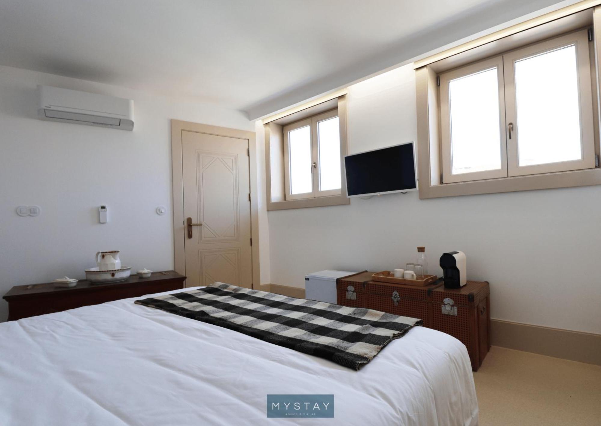 Mystay - Casa Matriz Sec XVI بينافيل الغرفة الصورة